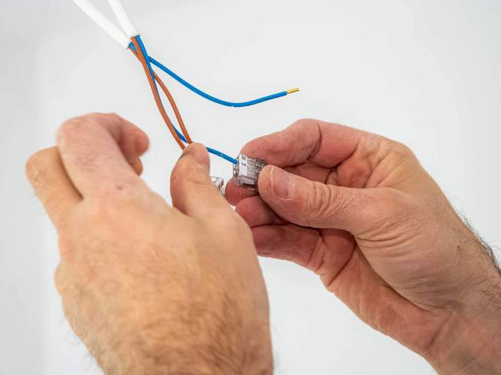 Électricité générale, Clisson
